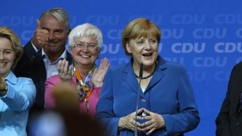 双语新闻：默克尔赢得德国大选 将面临组阁选择
