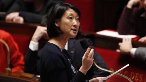 法国17名女部长联名谴责性骚扰