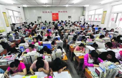 高考直通车：中国考生如何准备高考